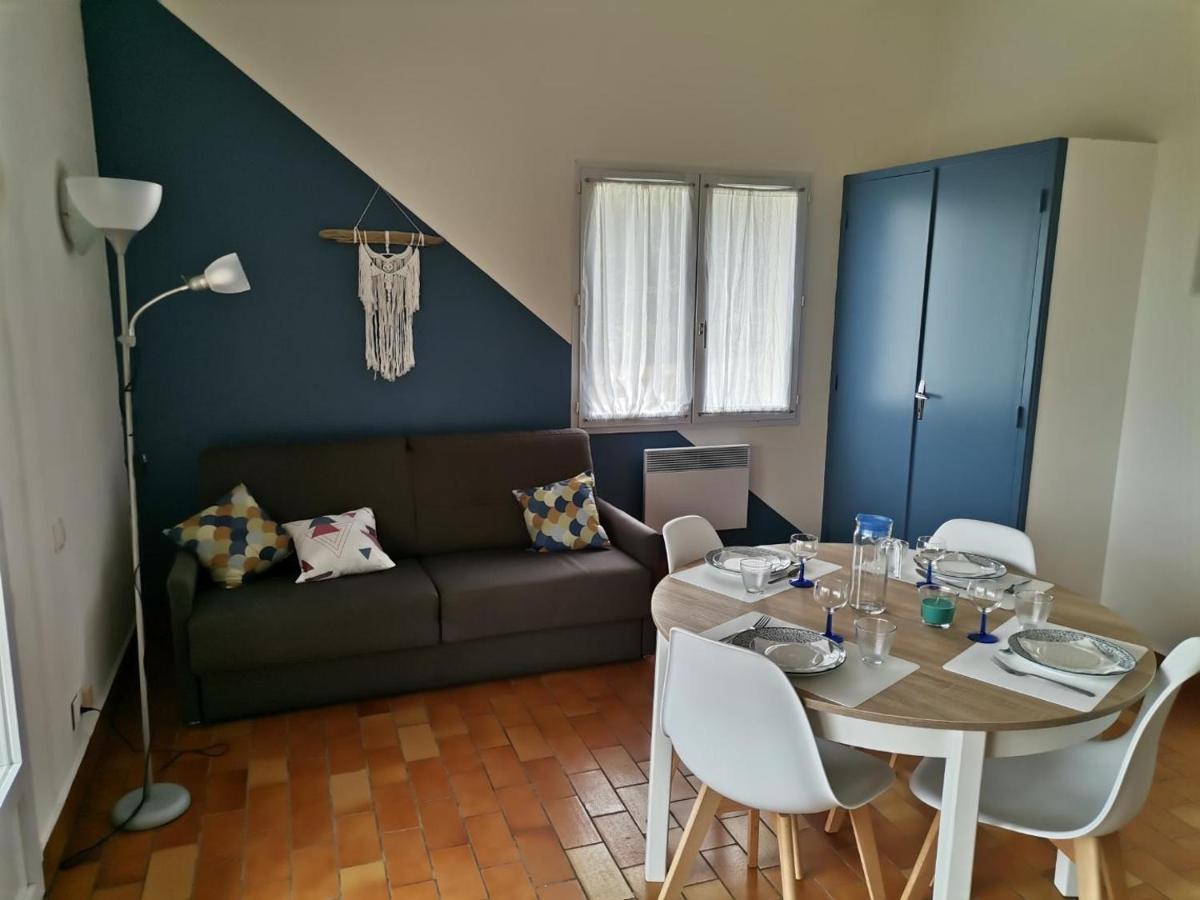 Olydea Le Lambon - Prailles-La-Couarde Hotel Bagian luar foto